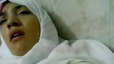 Desi paki Nurse Ambulance driver fuck in hospital dardh moan