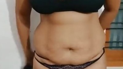 Tamil aunty nude show