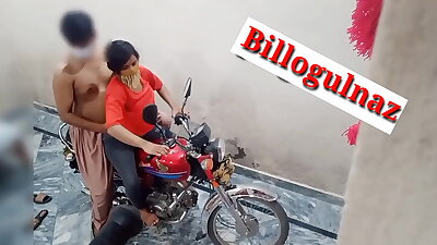 Hot XXX sister fucked by friend on bike hindi audio
